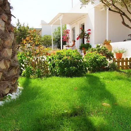 George's Place Sifnos - *